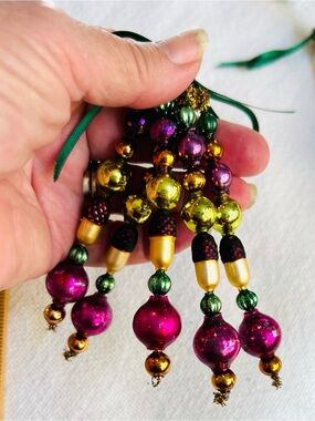 🍁mini Vintage Repurposed Fall Halloween ornaments, mercury Glass bead icicle